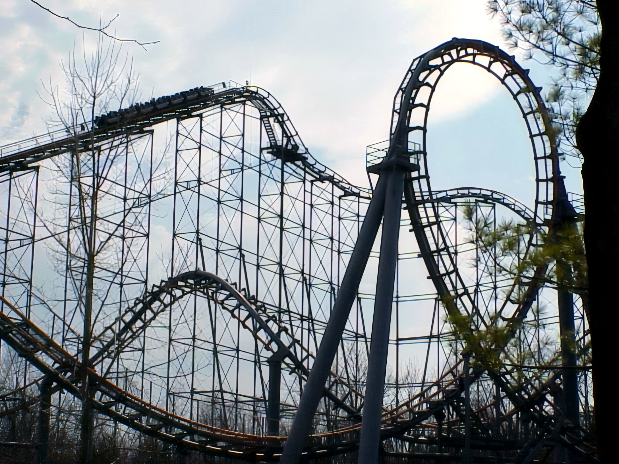Vortex's lift hill and first vertical loop, April 2001