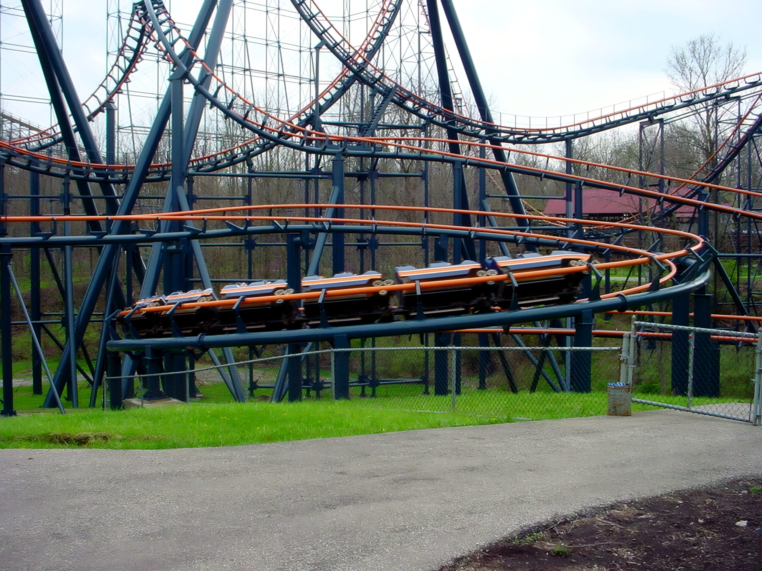 A Vortex train in the low turn beneath the loops, April 2002