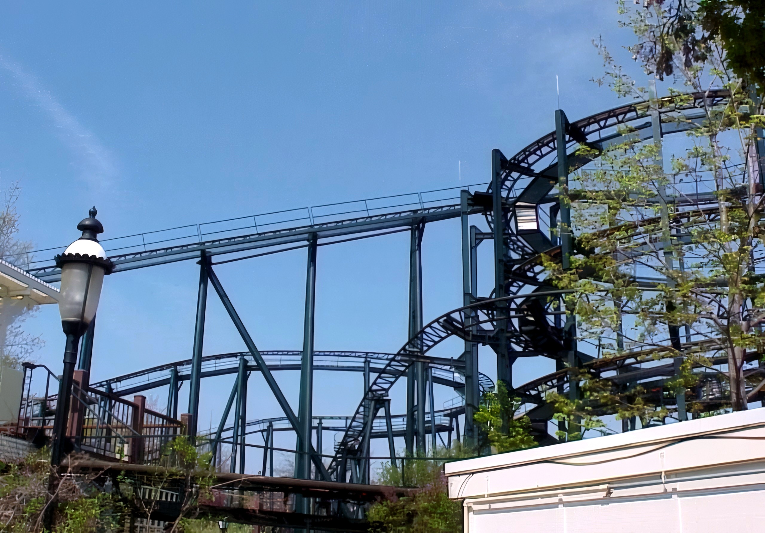 Whizzer's track and supports beside the lamp posts at Six Flags Great America, 2000