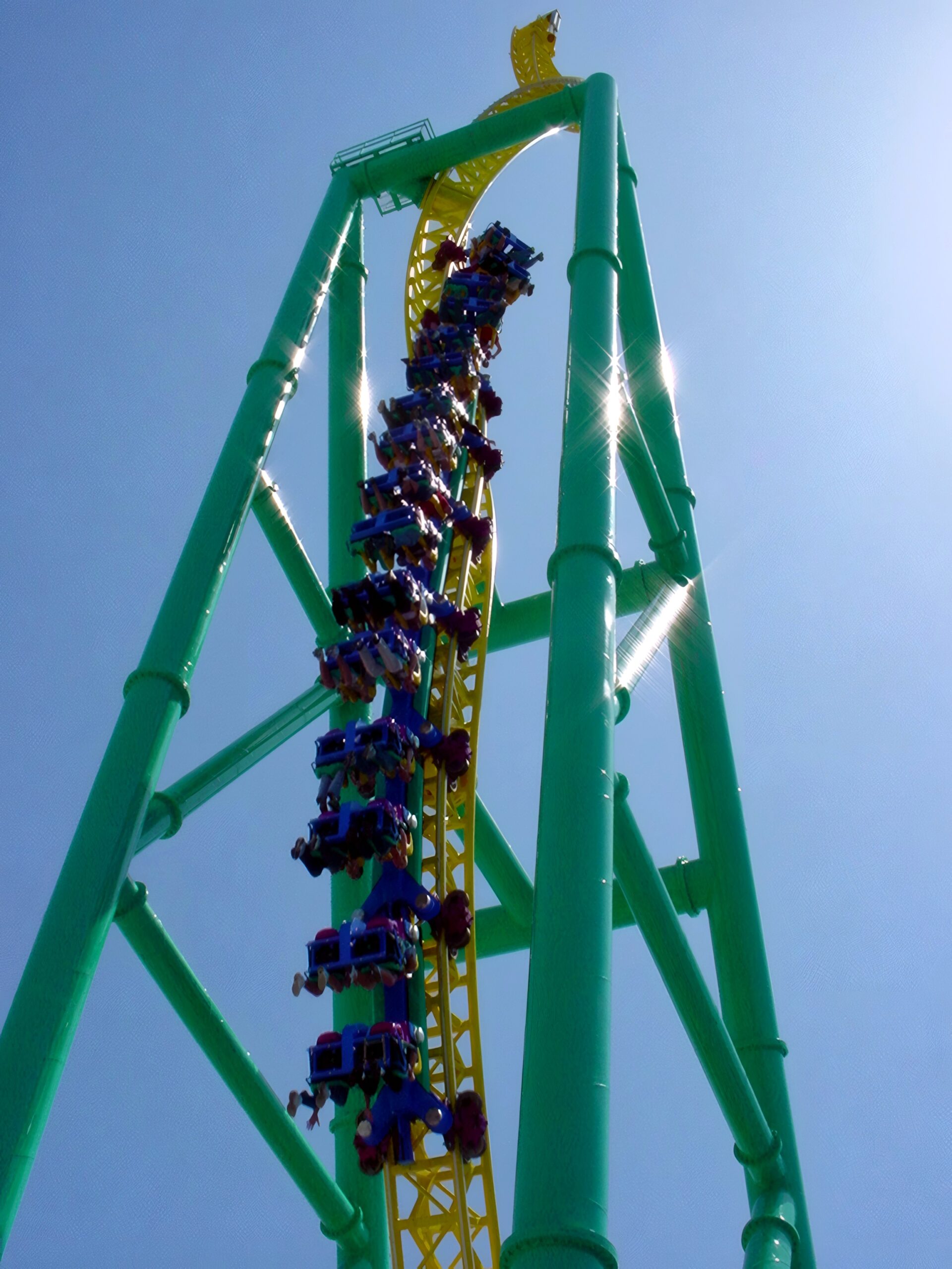 A Wicked Twister train dropping back down the spike, May 2002