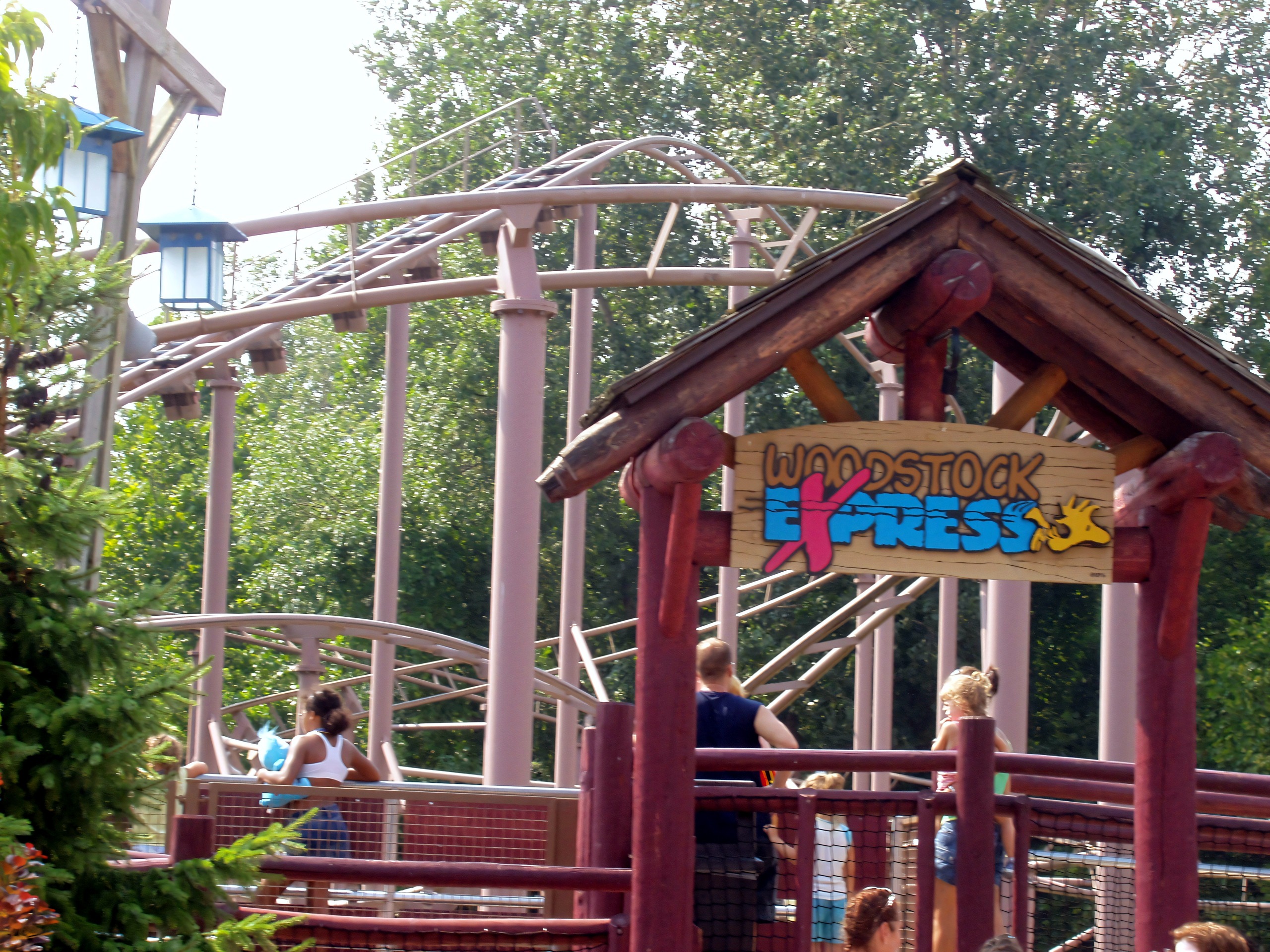 Woodstock Express sign and queue entrance with riders, Woodstock Express, July 2005