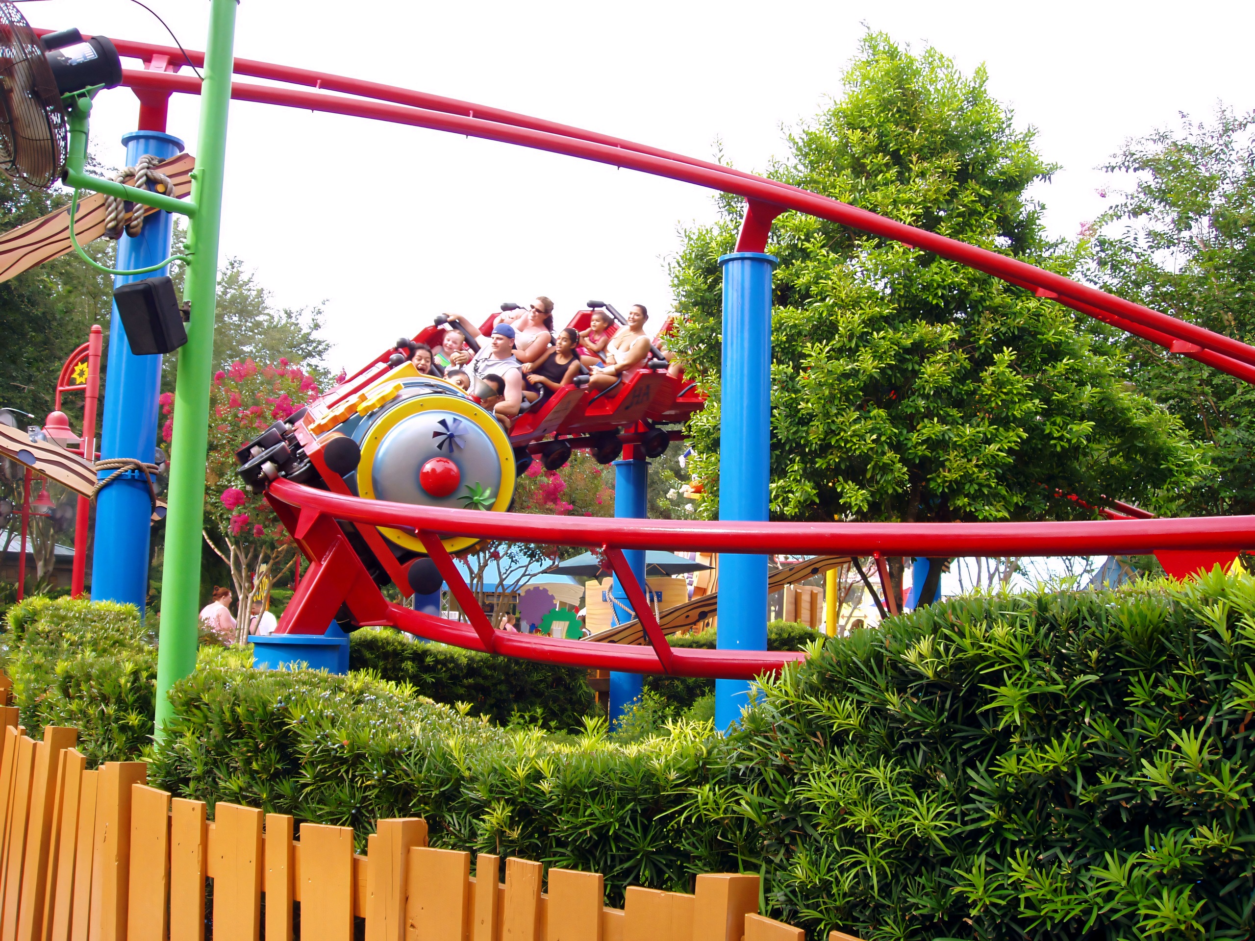 A Woody Woodpecker's Nuthouse Coaster train rounding a turn at Universal Studios Florida, June 2006