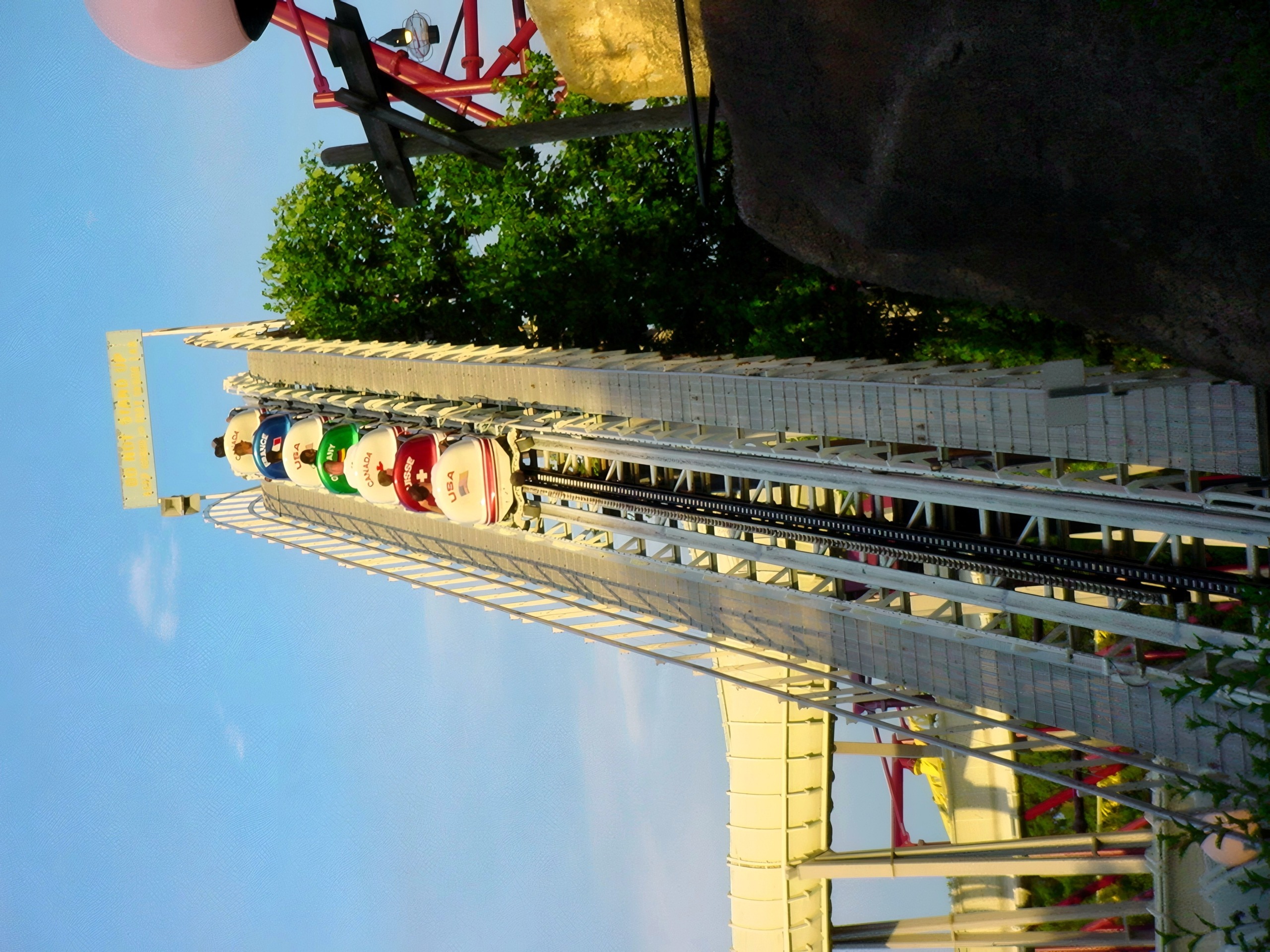 An Avalanche train nearing the top of the lift hill at Paramount's Kings Dominion, July 2001