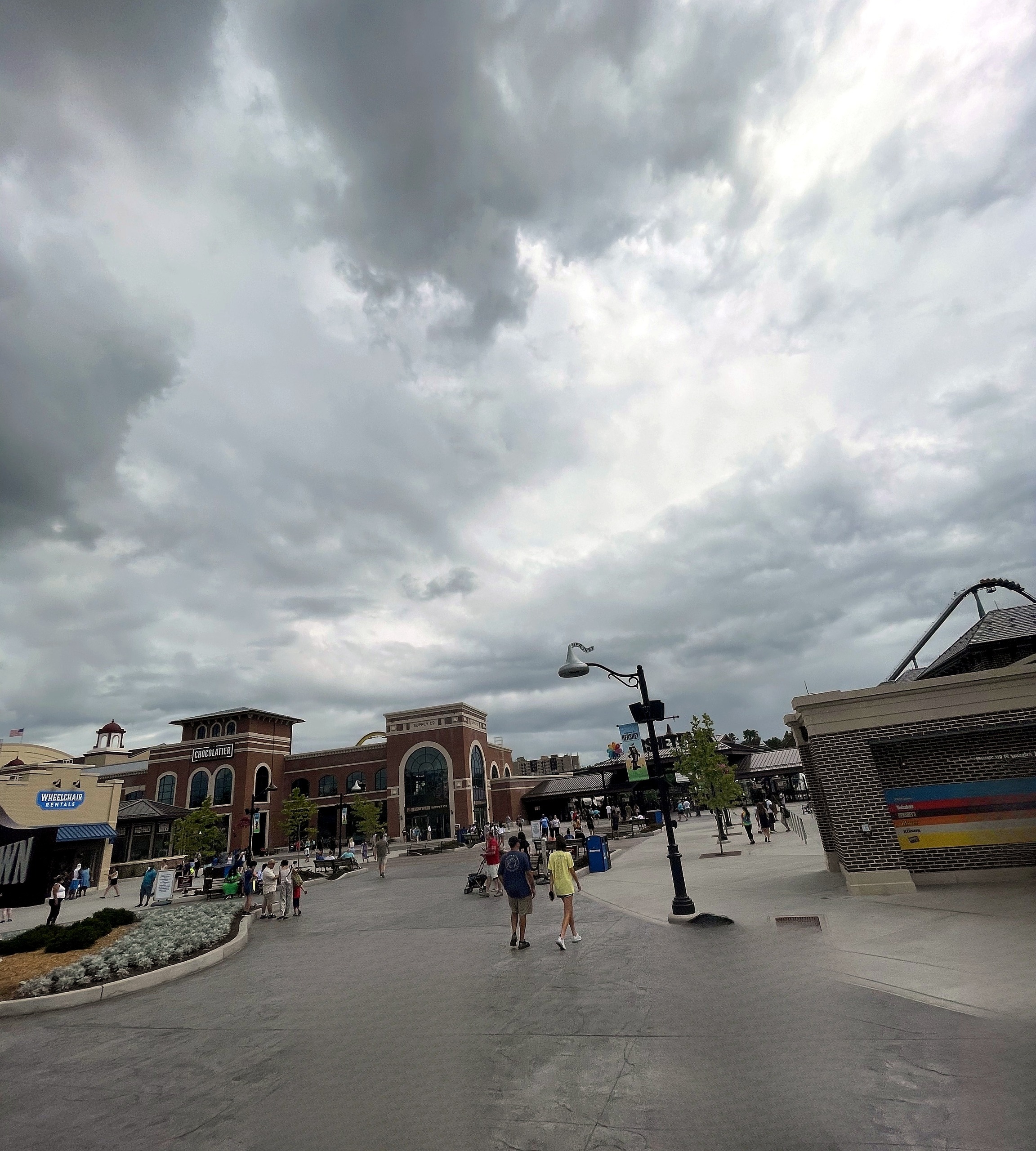 Chocolatetown plaza with The Chocolatier building at Hersheypark, June 2021