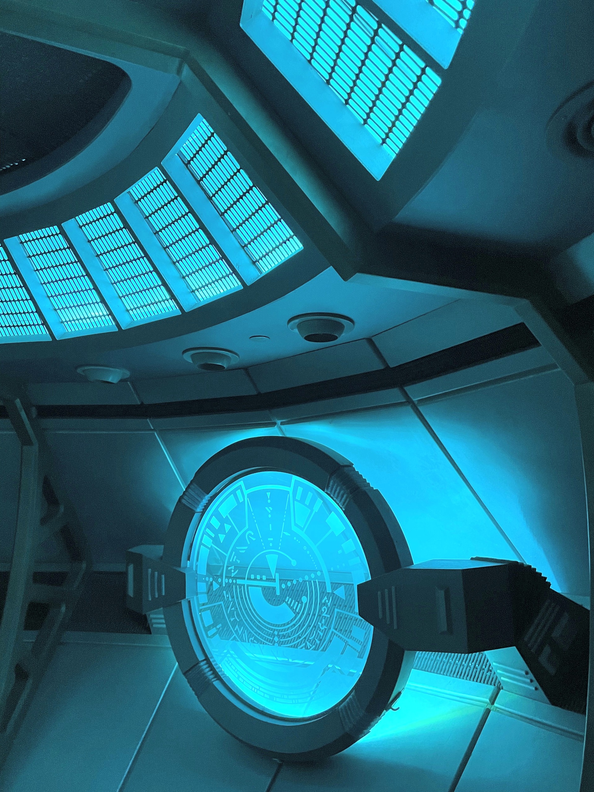 The glowing hatch and the saucer's ceiling panels, Kings Island, July 2022