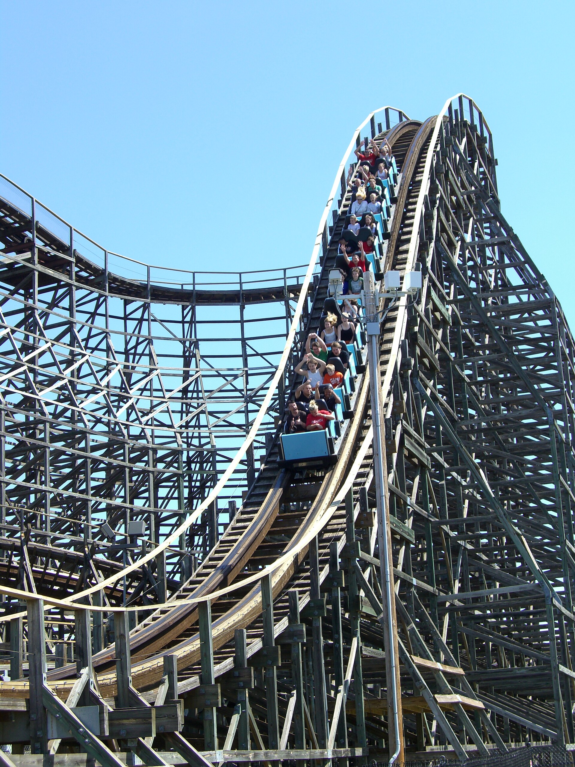 Hurler at Carowinds