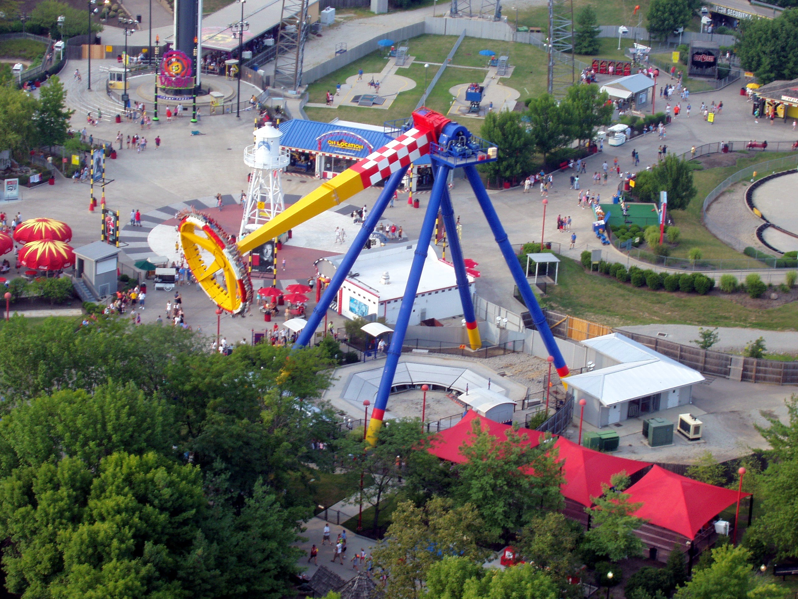 Delirium swinging above the midway, seen from the Eiffel Tower at Paramount's Kings Island, August 2006
