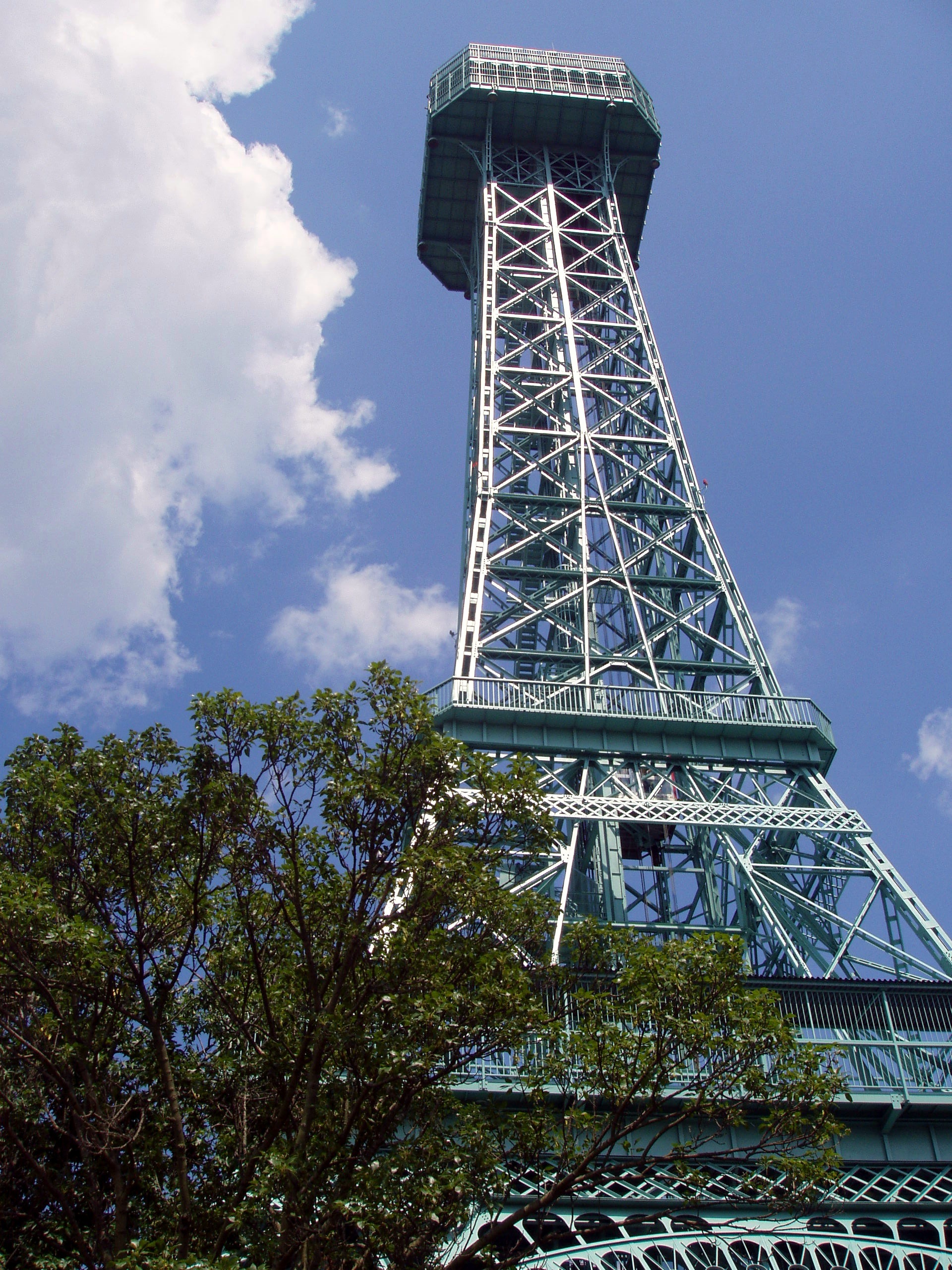 The Eiffel Tower against a blue sky at Paramount's Kings Island, August 2006