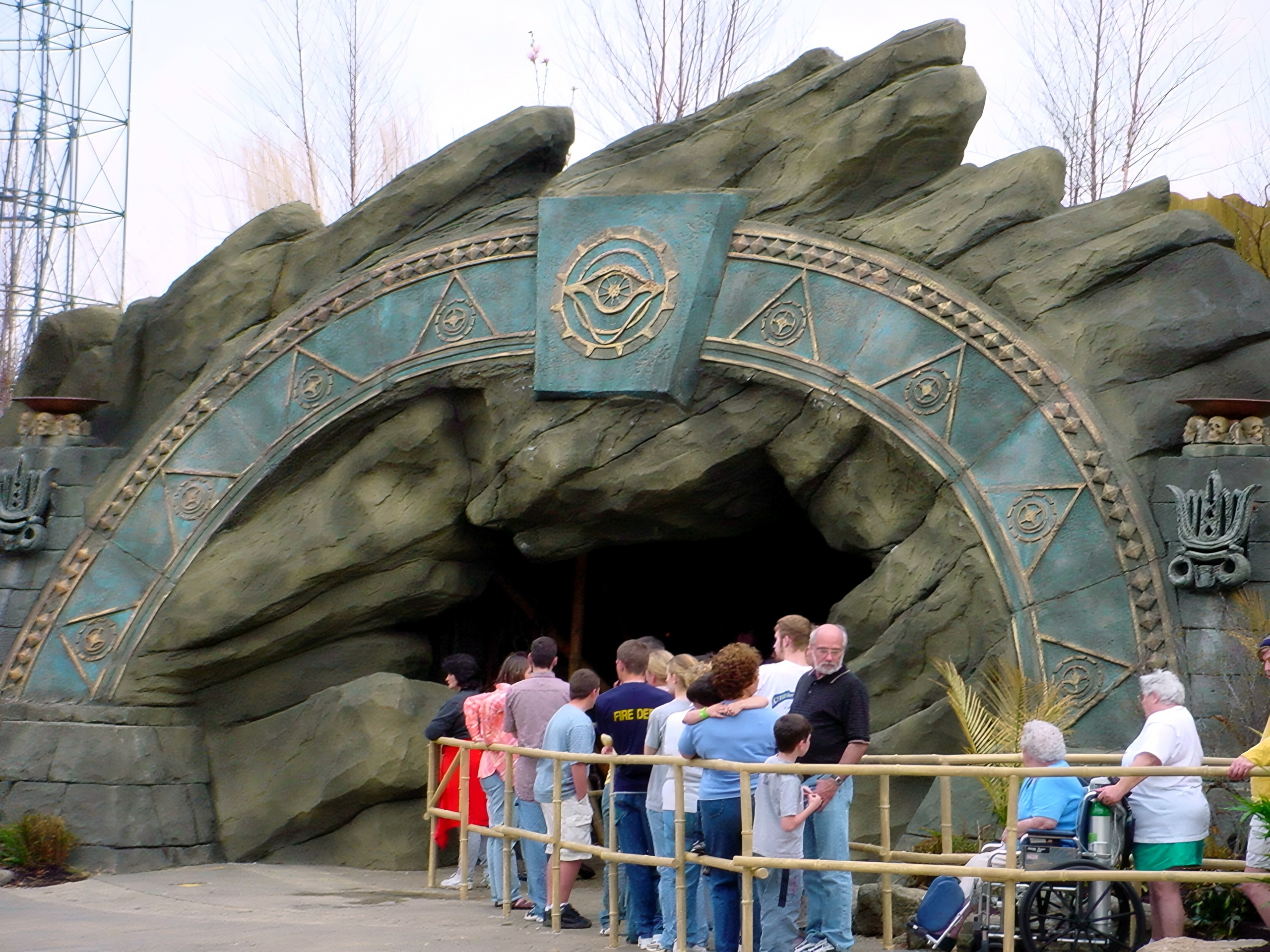 Guests lining up at the Tomb Raider: The Ride temple entrance at Paramount's Kings Island, April 2002