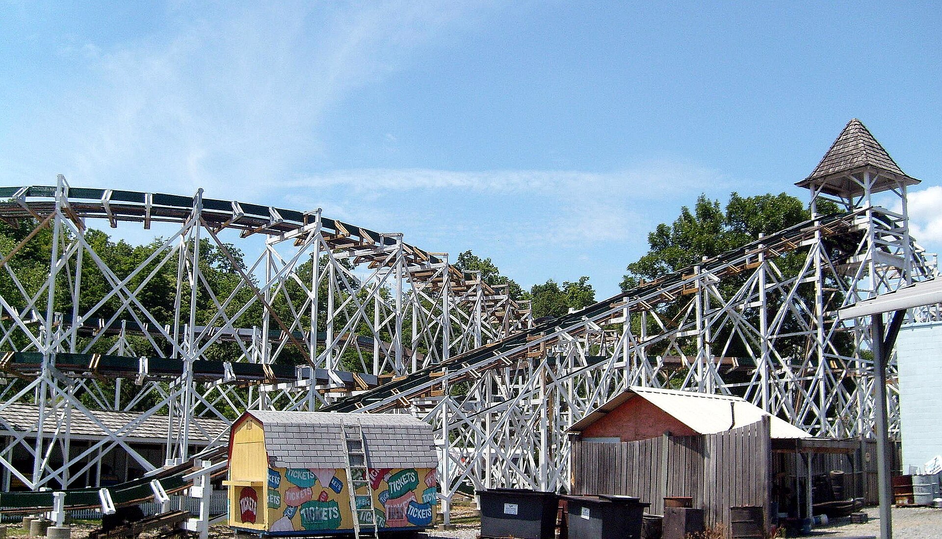 Leap-The-Dips at Lakemont Park