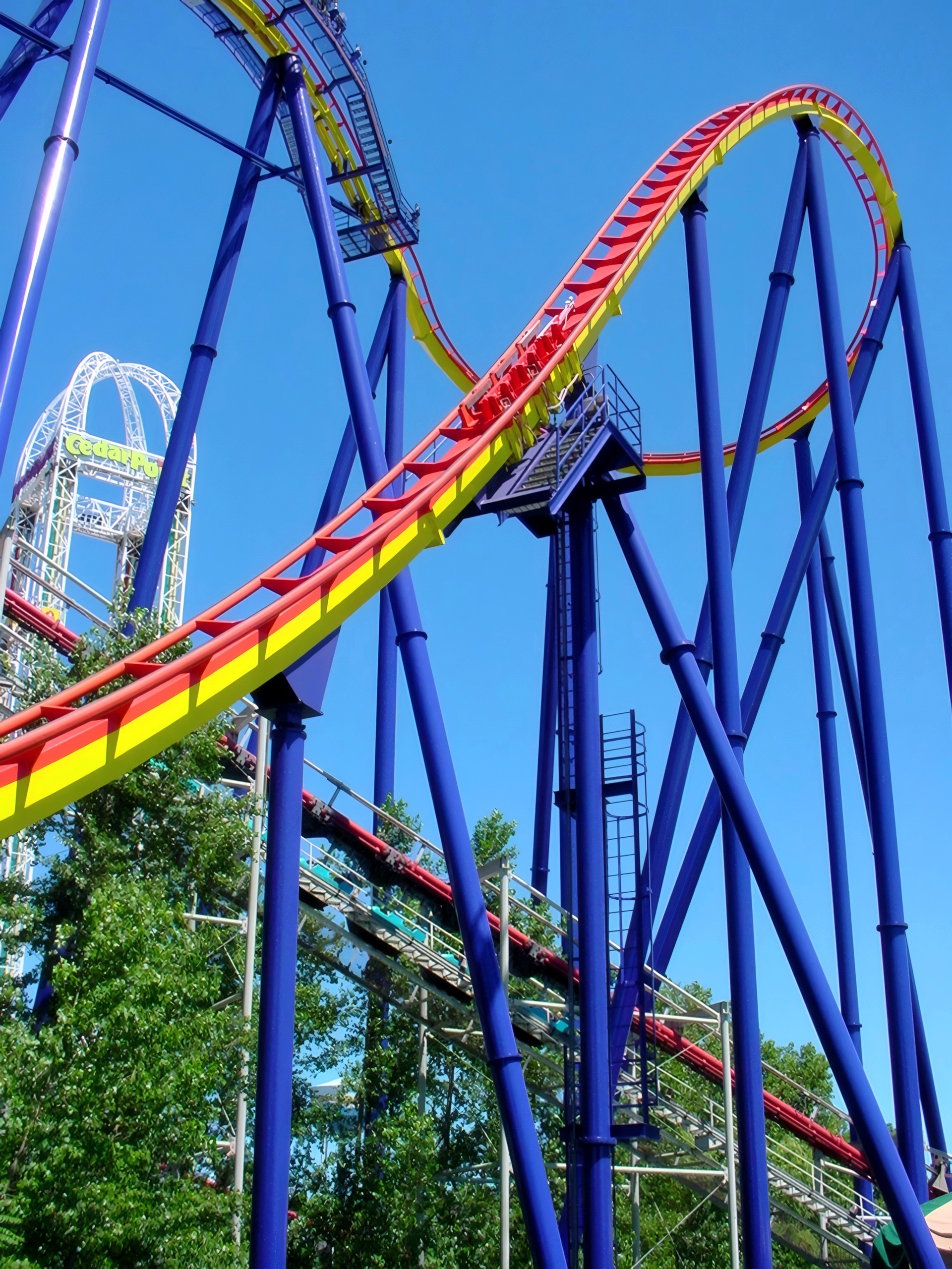 Mantis dive loop with Power Tower behind, Mantis at Cedar Point