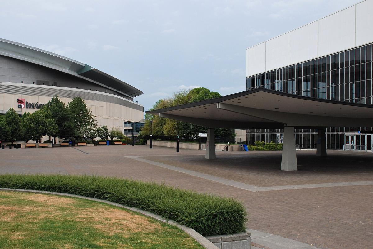 Memorial Coliseum