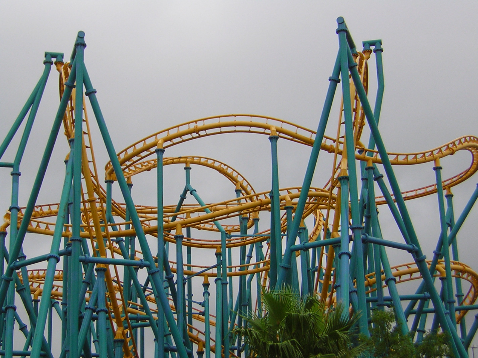 Poltergeist at Six Flags Fiesta Texas
