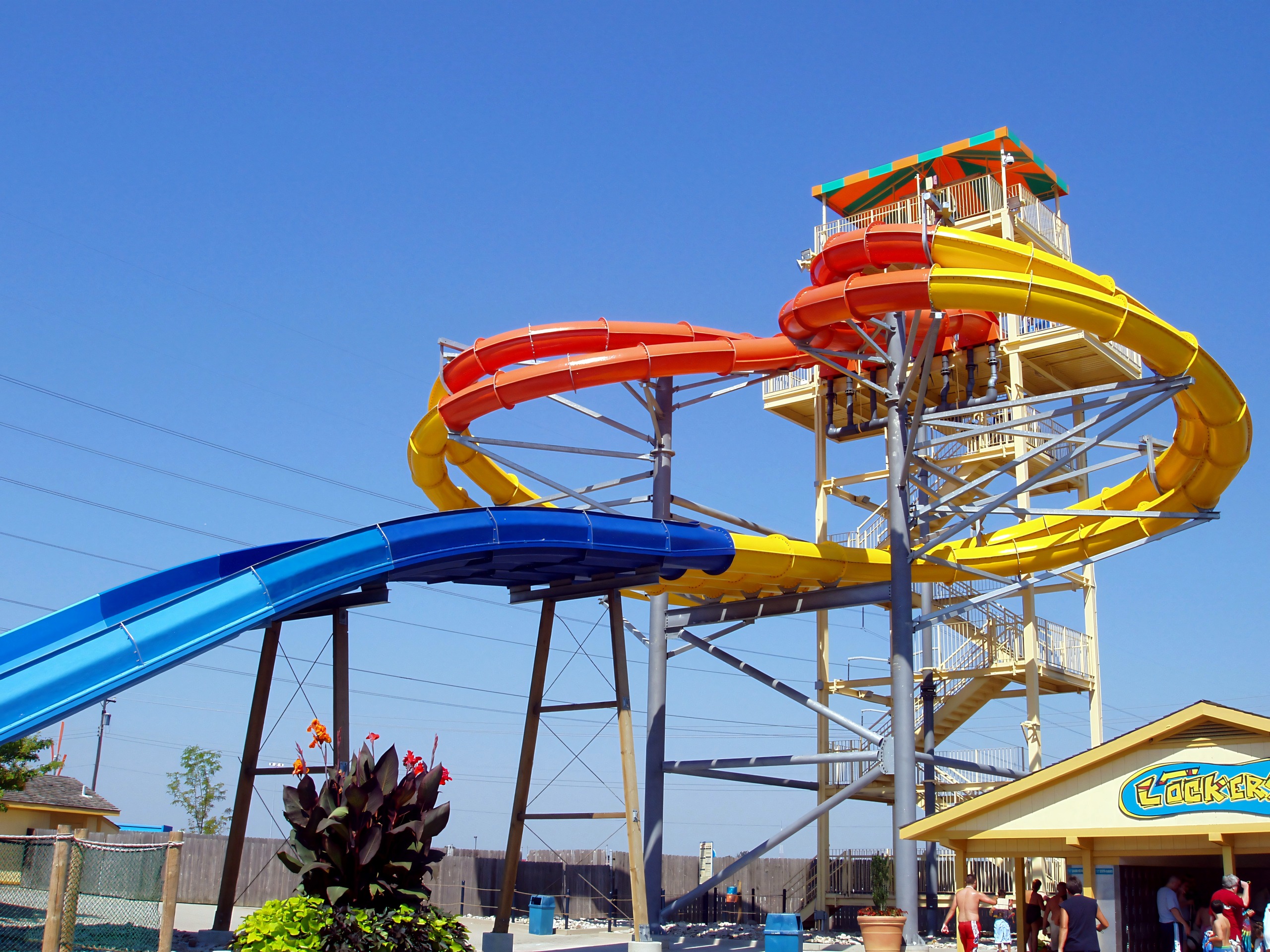 The spiral slide tower with its blue, orange and yellow tube slides at Kings Island's water park, then Boomerang Bay and now Soak City, July 2005