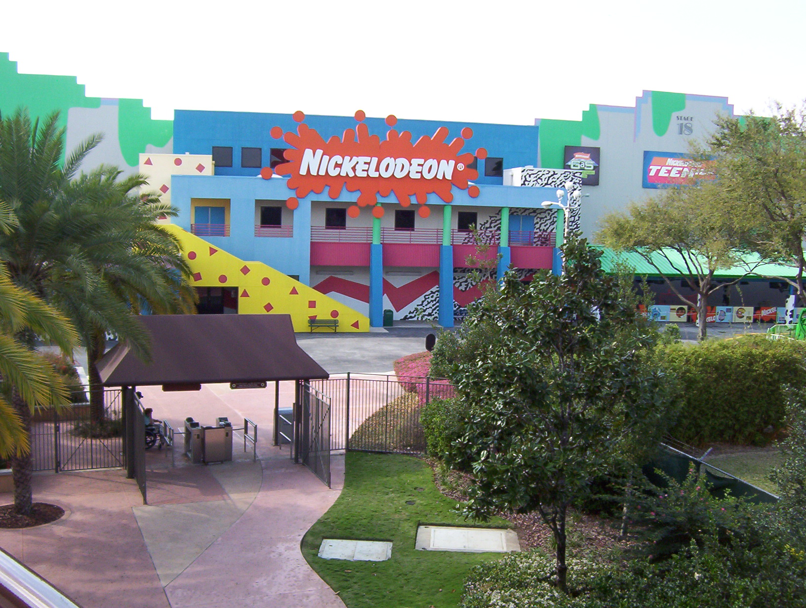 Theme Park News
