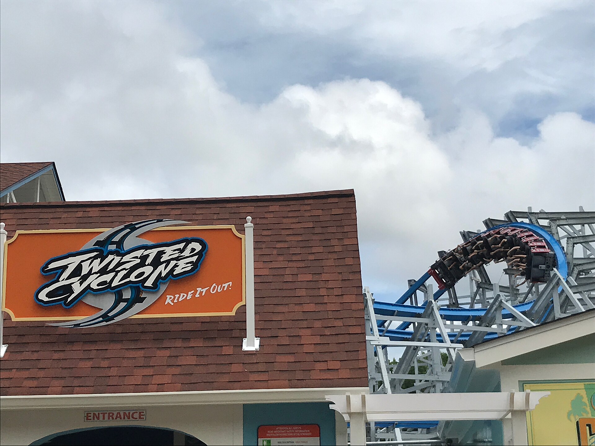 Twisted Cyclone at Six Flags Over Georgia